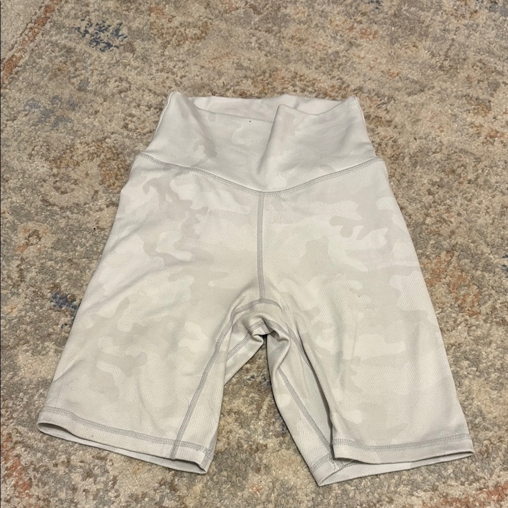 P'tula Gray Athletic Shorts with Classic Fit